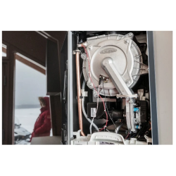 Ariston ALTEAS ONE 30 FF + termostato wifi CUBE