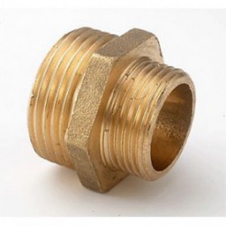 reduccion de 3/4" a 1/2" macho-macho